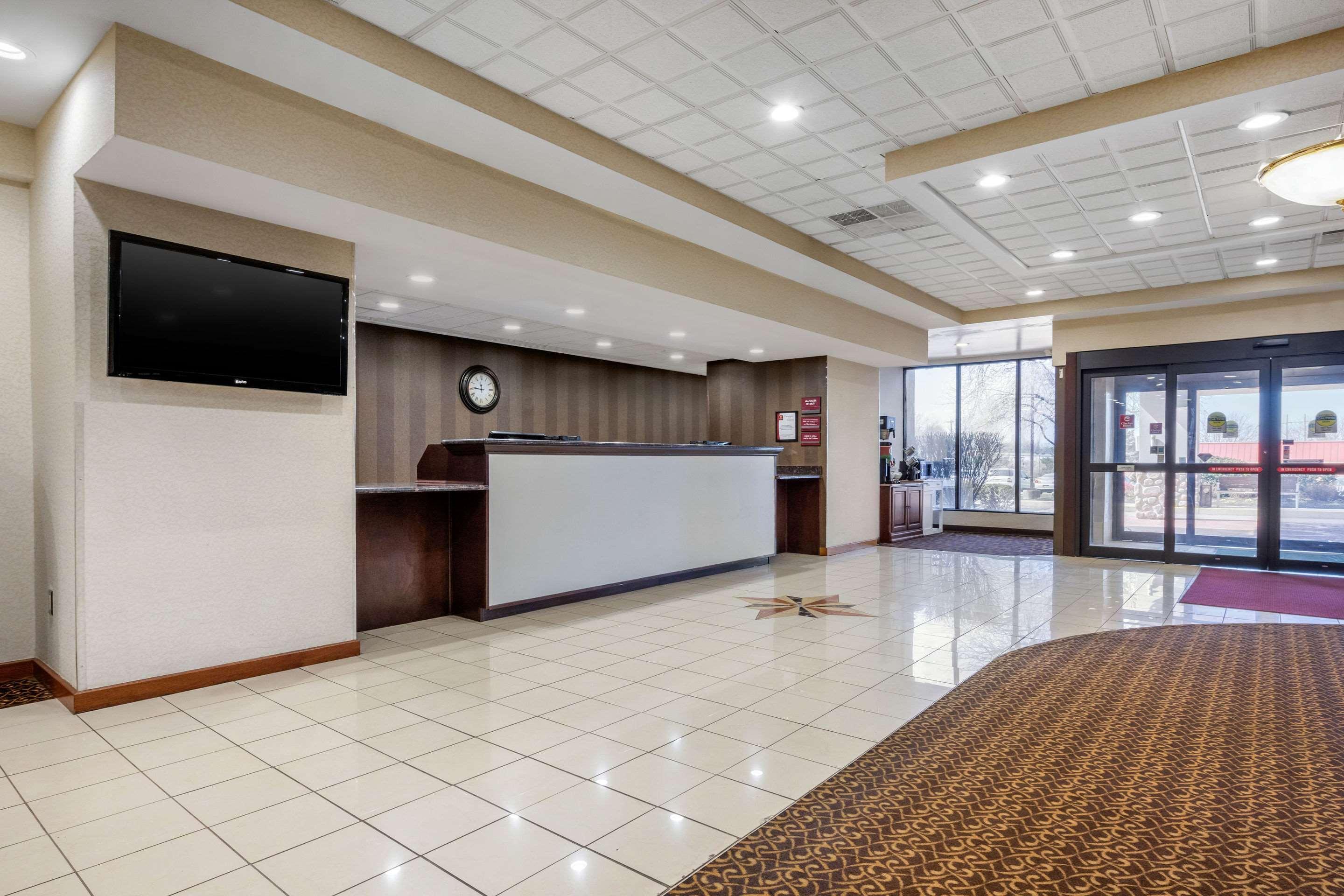 Clarion Hotel And Conference Center Harrisburg West New Cumberland Eksteriør billede