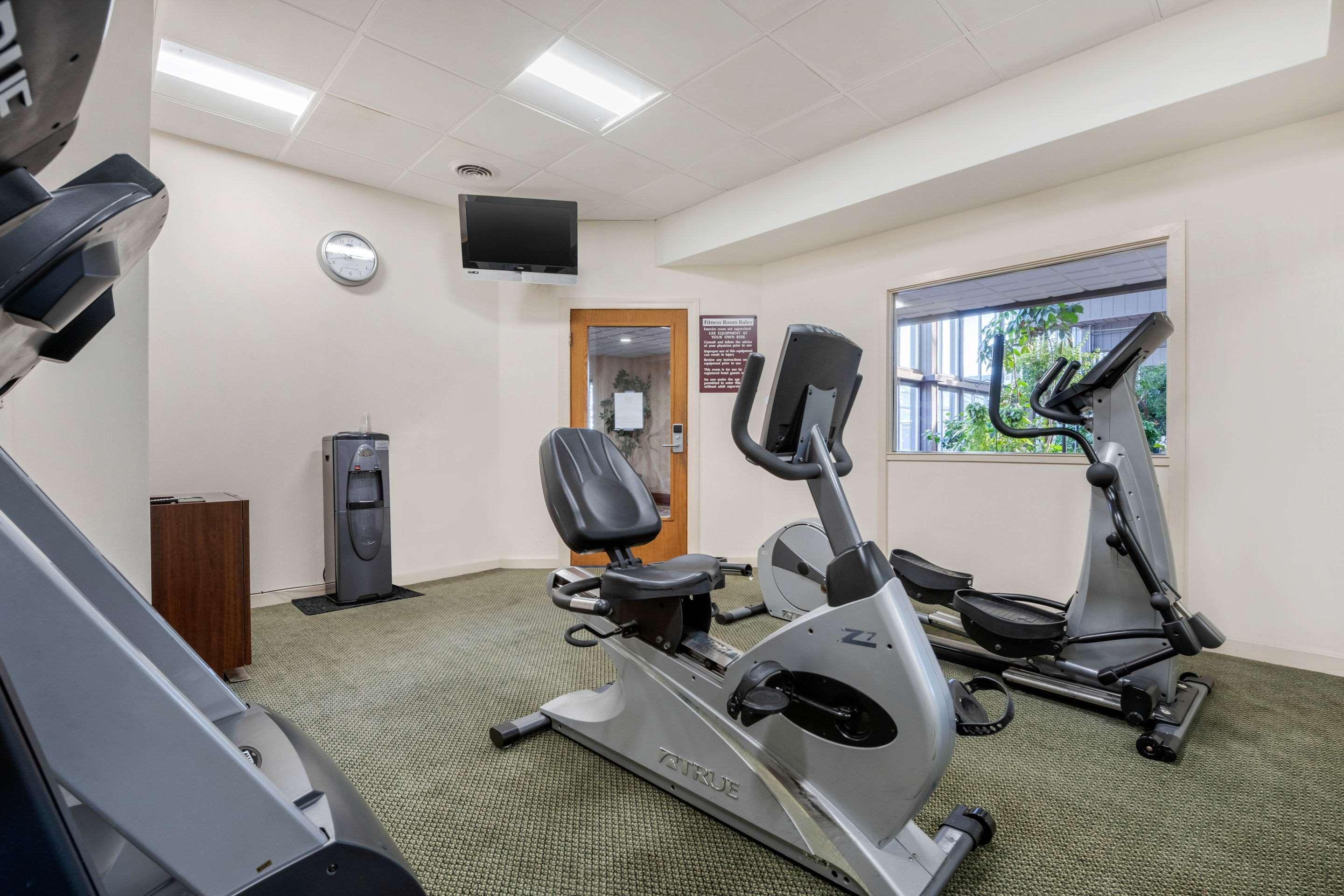 Clarion Hotel And Conference Center Harrisburg West New Cumberland Eksteriør billede