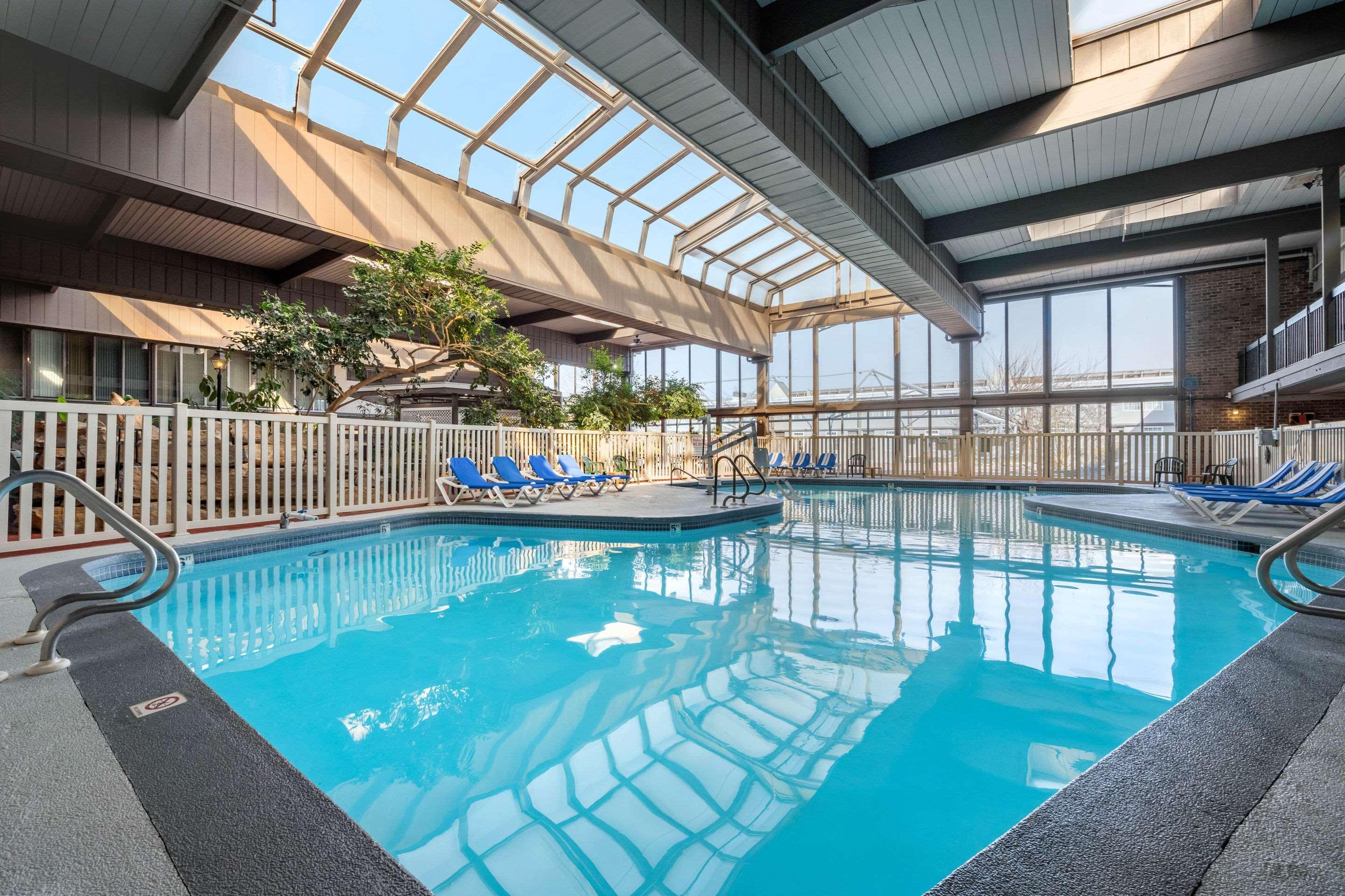 Clarion Hotel And Conference Center Harrisburg West New Cumberland Eksteriør billede
